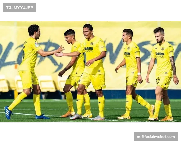 勒沃库森三球大胜比利亚雷亚尔 顺利获得附加赛席位